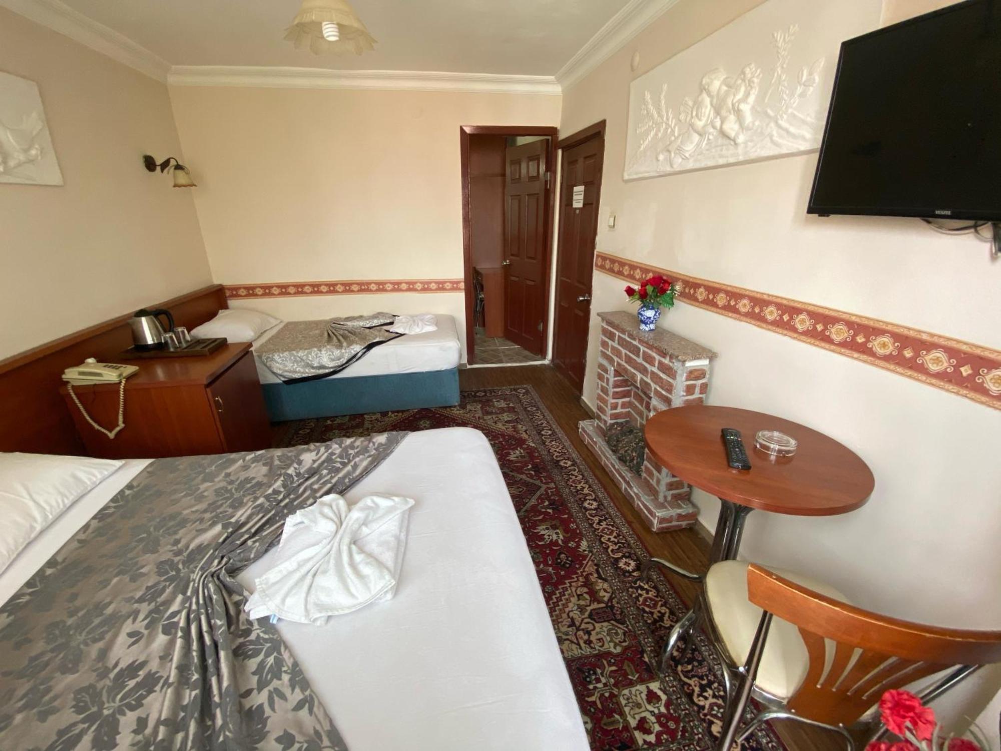 Kadikoy Kervansaray Hotel Istanbul Exterior foto