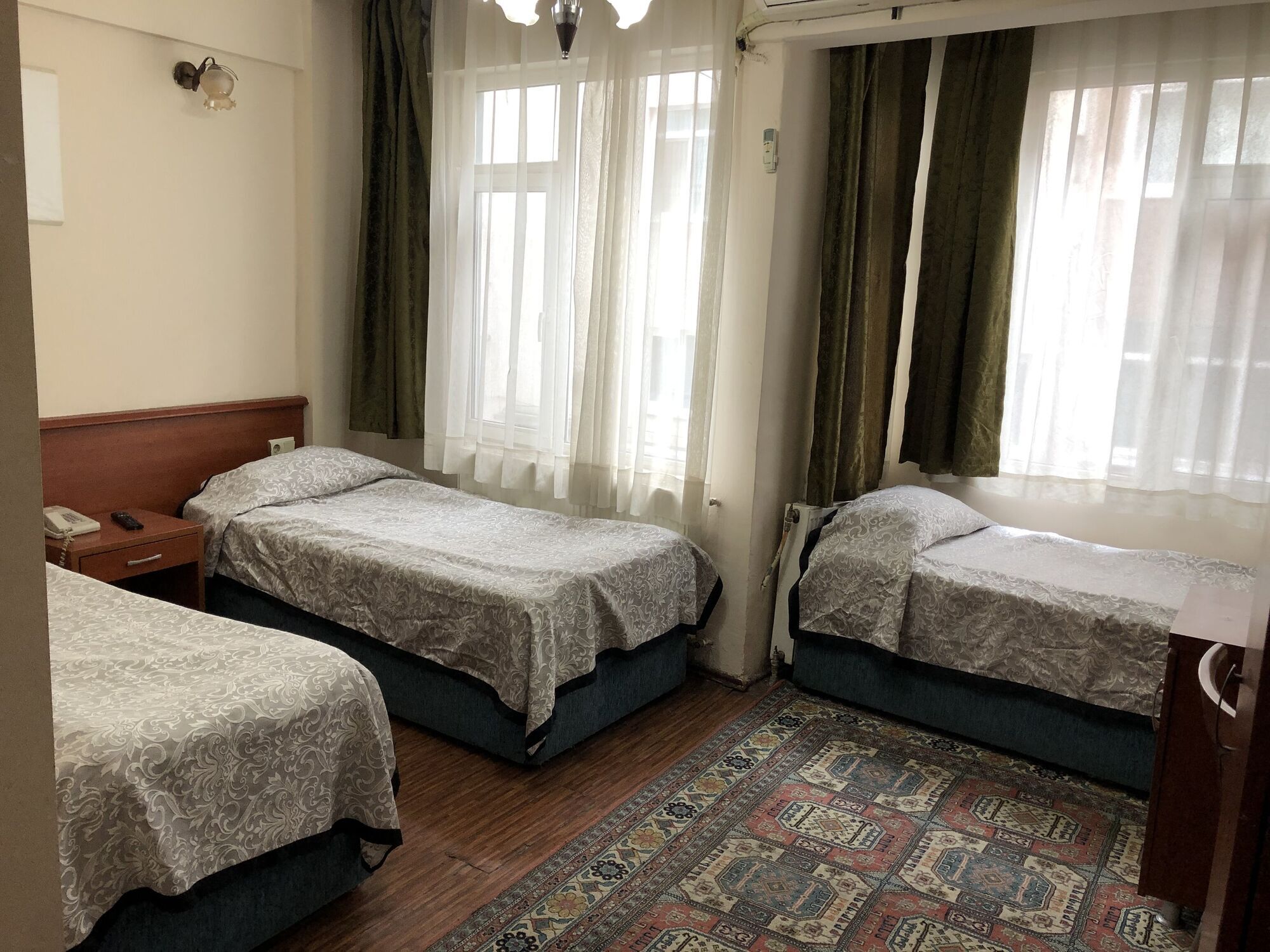 Kadikoy Kervansaray Hotel Istanbul Cameră foto